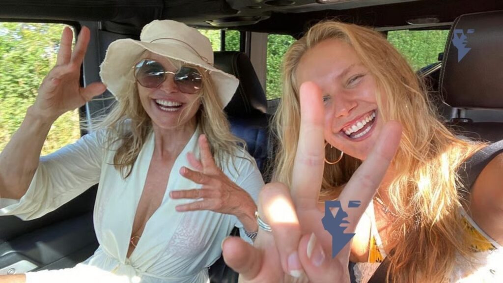 Sailor Brinkley Cook With Mother Christie Brinkley