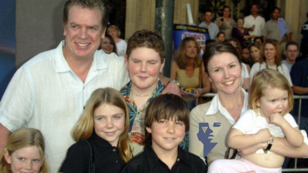 Lupe Gidley With Family